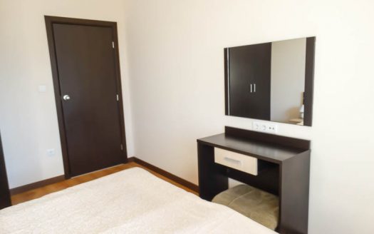 Furnished 1 bed on Sunrise