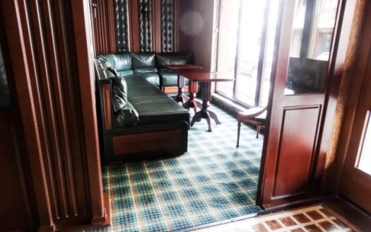 Furnished studio on friends hotel