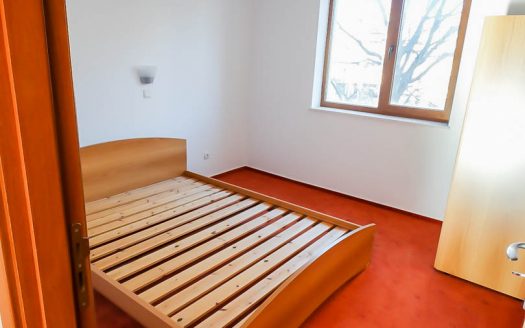 Part furnished 2 bed on Prespa