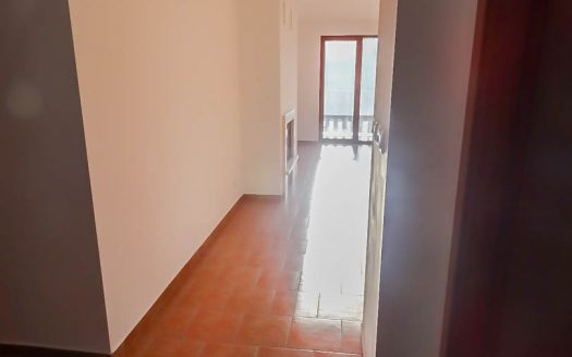Part furnished 2 bed on Prespa