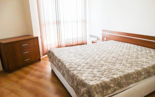 Furnished 1 bed on Pirin Place