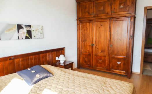 Furnished 1 bed on Elegant Spa