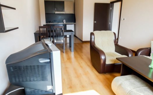 Furnished 1 bed on Sunrise
