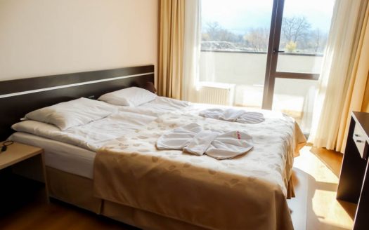Furnished 1 bed on Sunrise