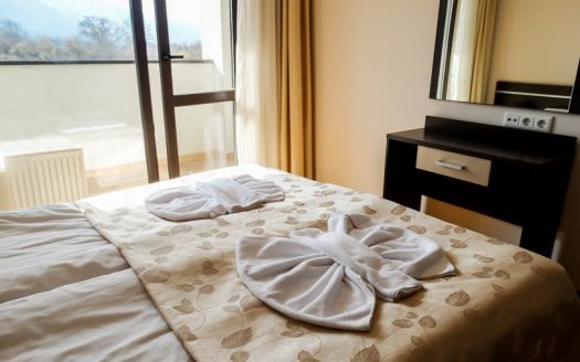 Furnished 1 bed on Sunrise