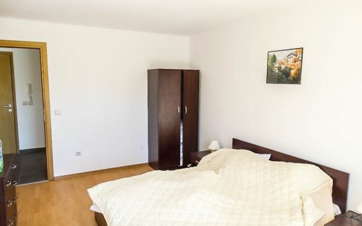 Furnished 1 bed on Pirin Residence