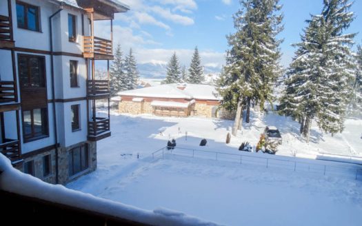 Furnished studio on Sapphire Residence
