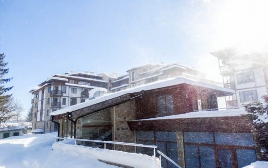 Furnished studio on Sapphire Residence
