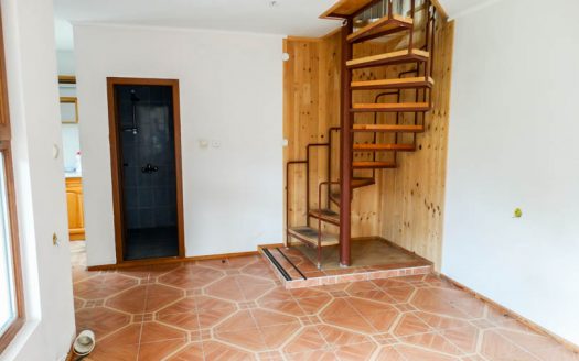 Detached House near Razlog