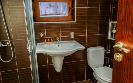 Furnished 1 bed on Panorama