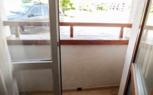 Furnished studio on Whitewood Lodge