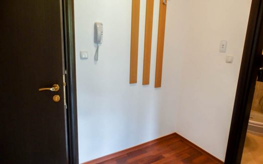 Furnished 1 bed on Balkan Heights