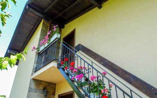 Luxury 3 bed house in Razlog