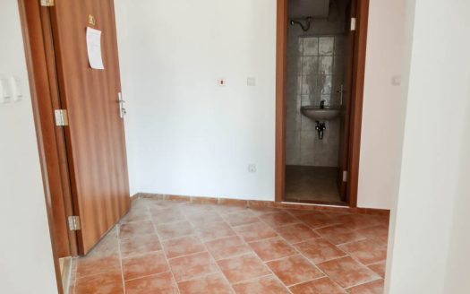 Penthouse 2 bed 2 bath on Prespa