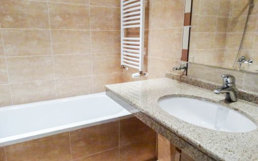 Furnished 1 bed on Murite / Camellia House