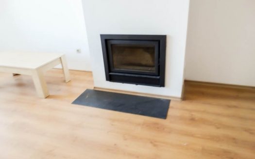 Furnished 1 bed Penthouse on Aspen Golf