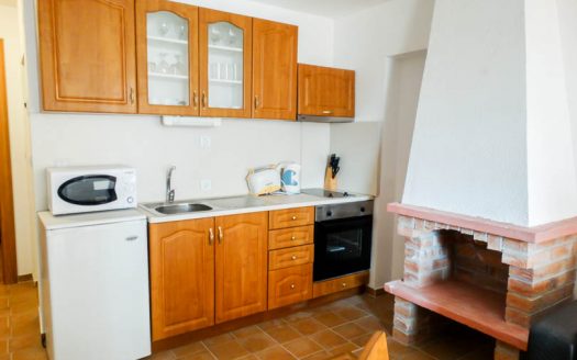 Furnished studio on Four Leaf Clover
