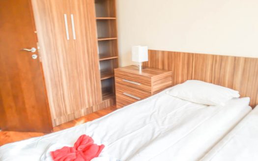 Furnished 2 bed on Casa Karina