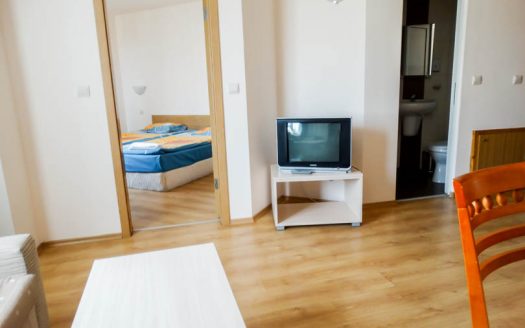 Furnished 1 bed on Adeona
