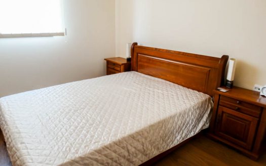 Furnished Penthouse 1 bed on Cedar Lodge 1