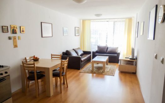 Furnished 1 bed on Aspen Golf