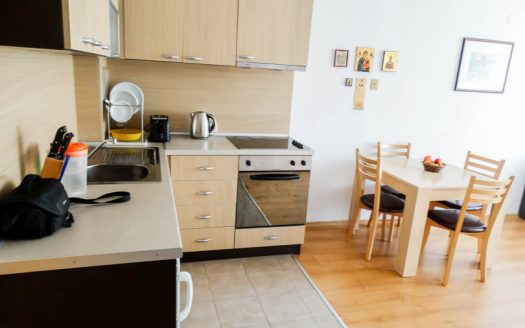 Furnished 1 bed on Aspen Golf