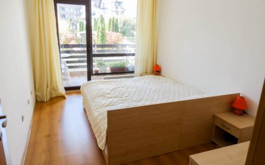 Furnished 1 bed on Aspen Golf