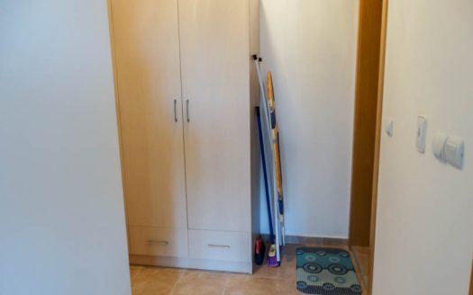 Furnished 2 bed on 3 Mountains
