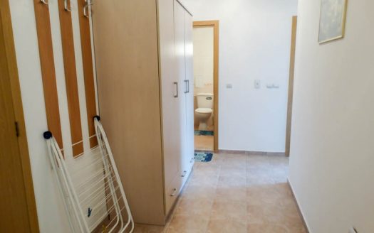 Furnished 2 bed on 3 Mountains