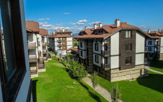 Furnished 2 bed on 3 Mountains