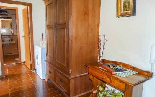 Furnished 2 bed 2 bath on Cedar Lodge 1