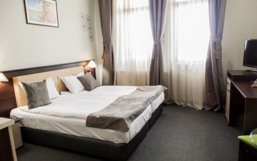 Furnished studio on MPM Hotel Guinness