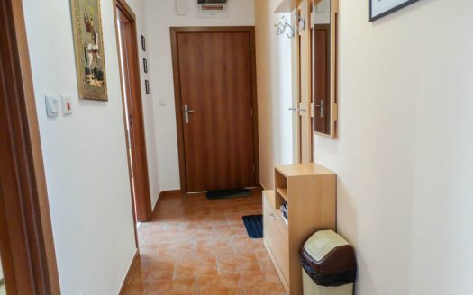 Furnished 2 bed Penthouse on Prespa