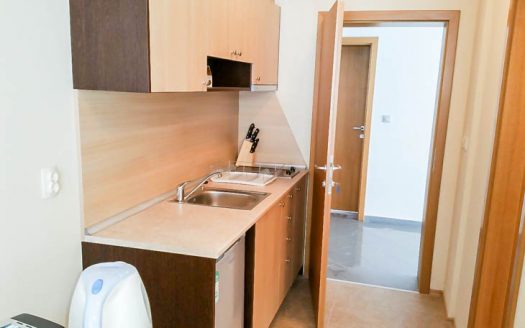 Furnished studio on Aspen Suites