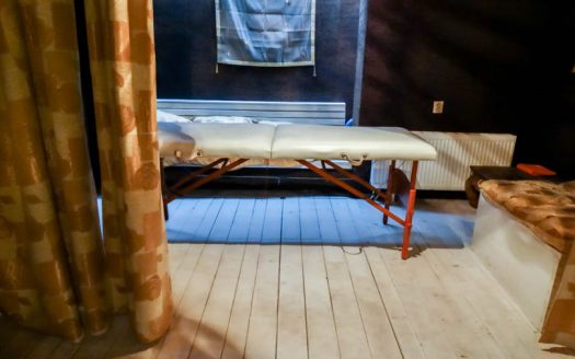 Furnished studio on Friends Hotel