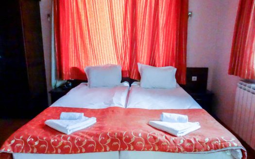 2 bed Chalet on Redenka Holiday Village