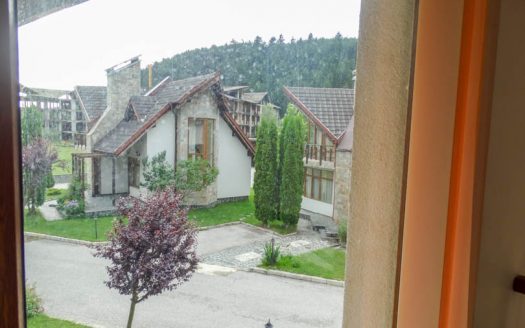 2 bed Chalet on Redenka Holiday Village