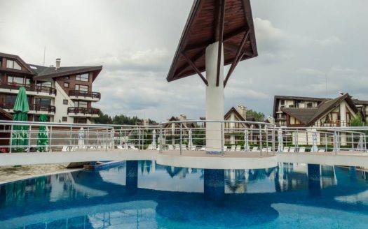 2 bed Chalet on Redenka Holiday Village