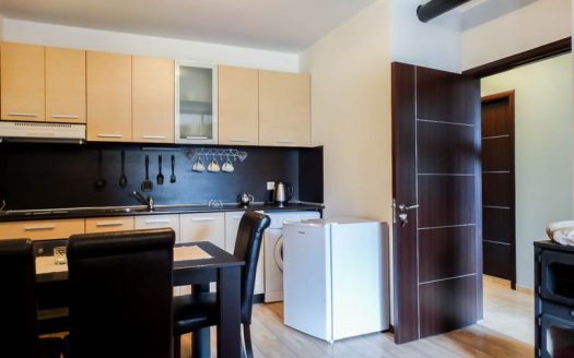 Furnished 2 bed on Alpine Lodge