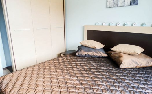 Furnished 2 bed on Alpine Lodge