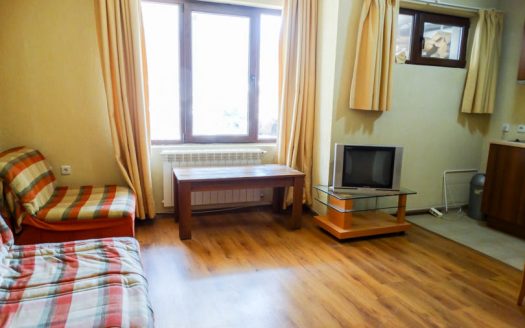 Furnished studio on Comfort