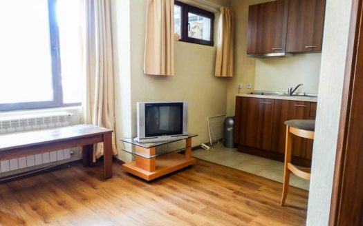 Furnished studio on Comfort