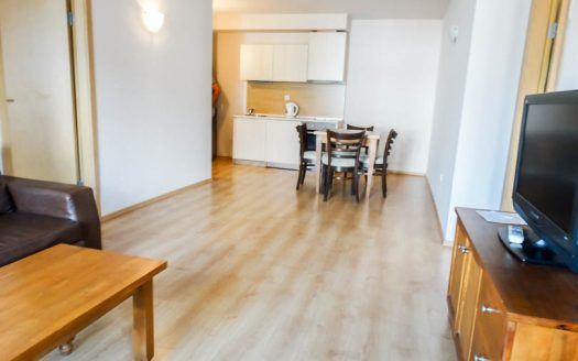 Furnished 2 bed on Adeona