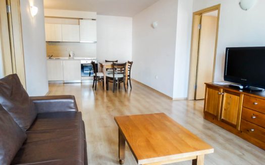 Furnished 2 bed on Adeona