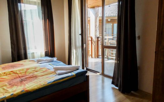 Furnished 2 bed on Adeona