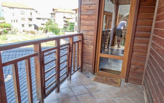 Furnished 2 bed on Adeona