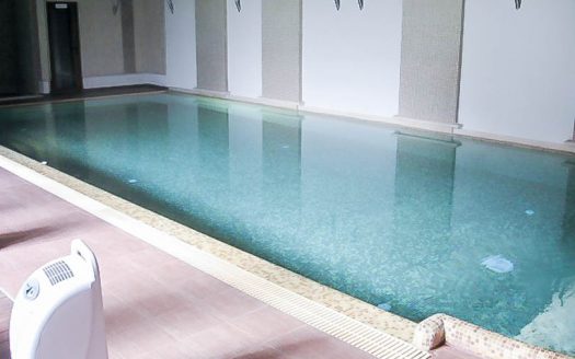 Furnished 2 bed on Adeona