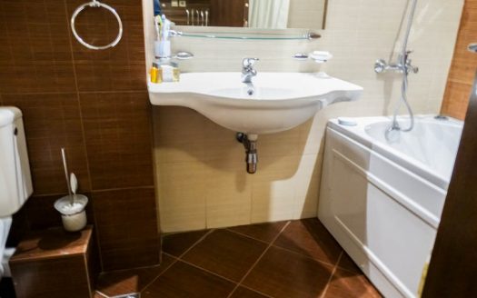 Furnished 1 bed on Casa Karina
