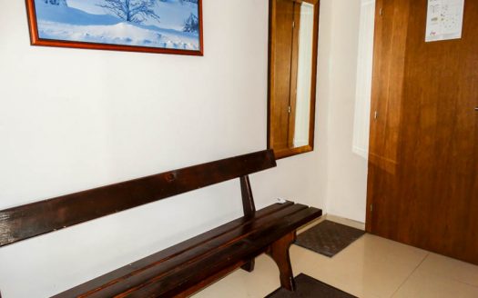 Furnished 2 bed on Eagles Nest