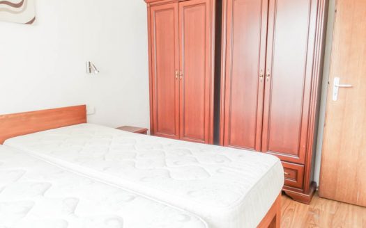 Furnished 2 bed on Eagles Nest